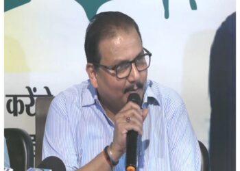 RJD leader Manoj Jha criticized PM Modi's visit to Bihar, saying "Plans are not being implemented in Bihar"