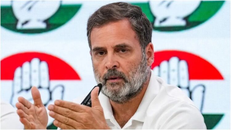 Rahul Gandhi Ground Visit Met the Victims of Pakistan Attacks in Poonch Expressed Solidarity | Rahul Gandhi's ground tour, met the victims of Pakistani attacks in Poonch, expressed solidarity. News Track in Hindi
