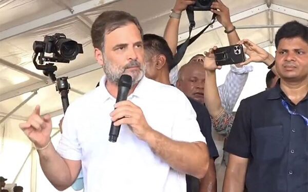 Rahul Gandhi again targeted Jaishankar, said- his silence is 'condemnable'; This is the language of Pakistan: BJP