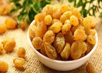 Raisins are very beneficial for women, get many benefits