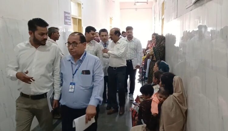 Rajmas State Team's surprise inspection of hospitals in Bharatpur, instructions to improve arrangements