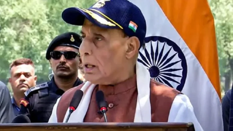 Rajnath Singh Reached Among The Soldiers in Srinagar: IAEA, brought under supervision of Pakistan's nuclear weapons, reached among the soldiers in Srinagar and said Rajnath Singh, IAEA Should TAKE PAKILD PAKILD PAKISTANS AFAPONS UNDER SUPELLENCE, Rajnath SID SAID SAID AFTIRE Reaching Among the Soldiers in Srinagar