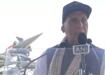 Rajnath Singh's Warning to Pakistan from Bhuj Airbase: What happened is just the trailer, will show the entire picture at the right time, warning Rajnath Singh's Pakistan from Bhuj Airbase, What Haappened was just a train, the full picture will be shown at the right time, Rajnnatthe Singh's warning to Pakistan from Bhuj Airbase
