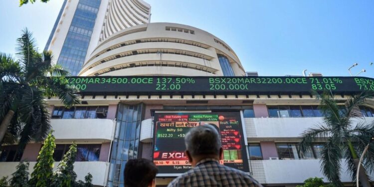 Reliance investors in Sensex's top-10 companies, these 4 damage
