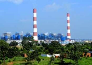 Revenue of Reliance Power decreased by 1 percent in the fourth quarter of FY 2025