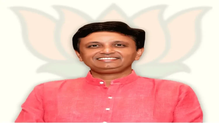 Sanitation Workers Protasted Against BJP MLA Sanjay Goyal: Safai Karmacharis protested against BJP MLA Sanjay Goyal: Delhi Shahdara's BJP MLA Sanjay Goyal