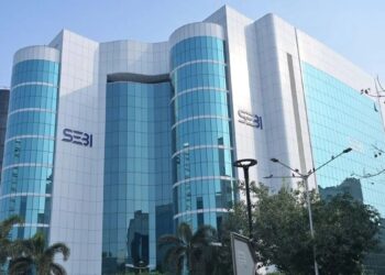 Sebi alerts investors, said- don't deal with this company, trouble may come