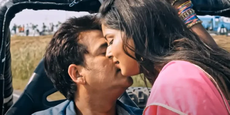 See in free Anjana Singh and Ravi Kishan's strong film, love and politics will get mix cocktail