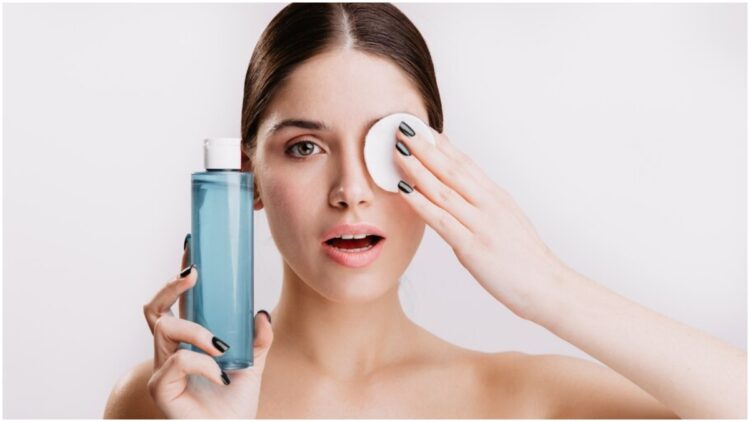 Skin is lost, so make toner at home to make dull skin glowing