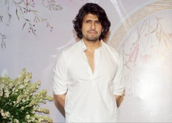 Sonu Nigam apologizes, post shared after Bangalore concert controversy