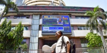 Stock market bounce, Sensex 1200 and Nifty closes with 395 points