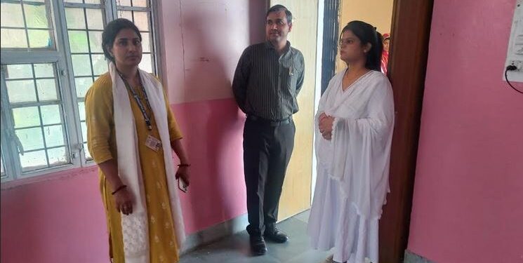 Surprise inspection of Nari Niketan Griha