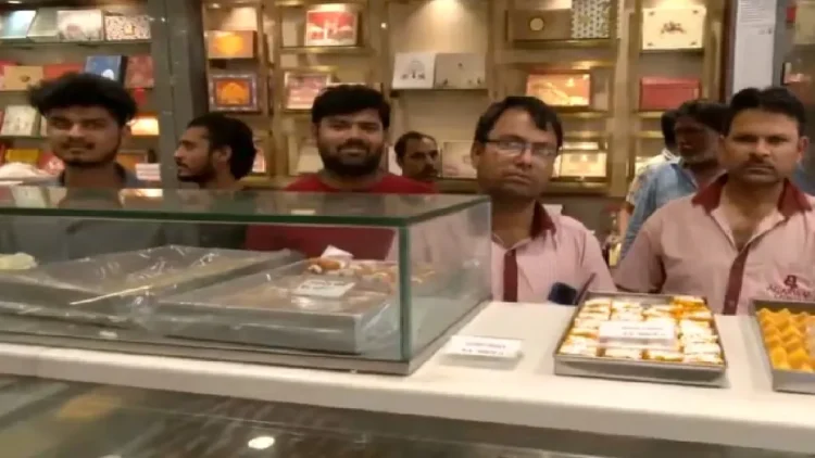 Sweets without name of pak: Sweet vendors of Jaipur protested in their style, removed 'Pak' in the name of these 2 sweets!
