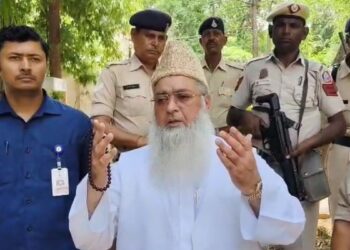 'Terrorists will not be buried on India's land, the prayers of the funeral will not be taught'