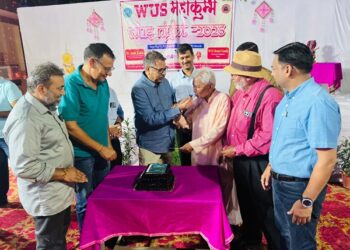 The confluence of old companions, fun and thinking engaged in Vus Mahakumbh of Huz Hostel