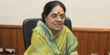The death of former Union Minister Girija Vyas was scorched while performing aarti at home
