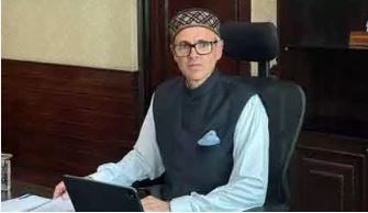 The families of those killed in Pakistan's shelling will be given an ex-gratia amount of Rs 10 lakh: Omar Abdullah