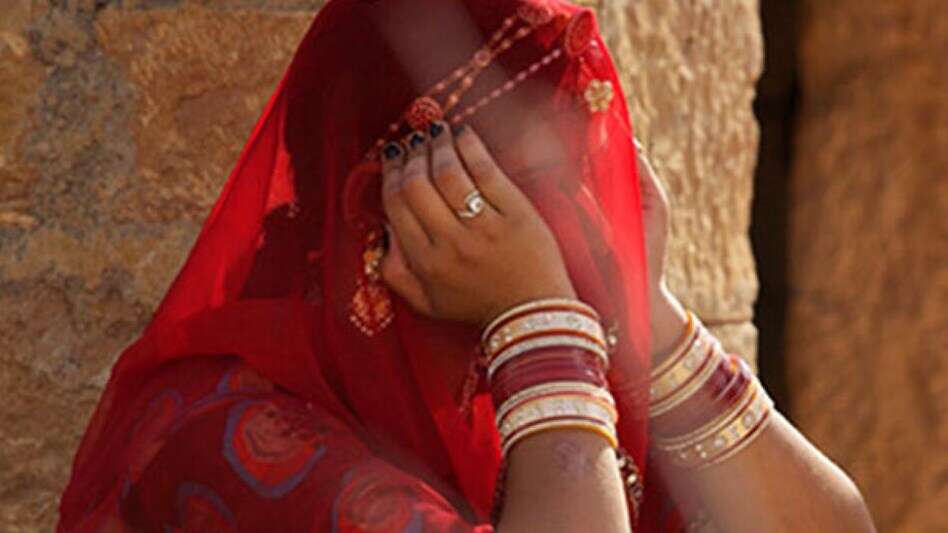 The lehenga was to be worn at Didi's wedding, the stubbornness was not fulfilled, then the dreadful step