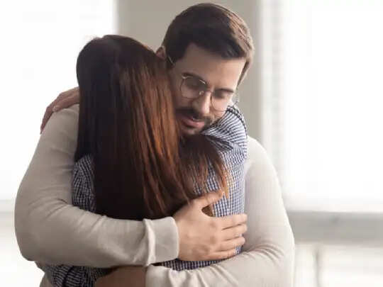 इन 5 सीक्रेट्स से गुजरता है महिलाओं के दिल का रास्ता, वीडियो में जानिए क्या है वो चीज़ें जो उन्हें सबसे ज्यादा आकर्षित करती हैं?