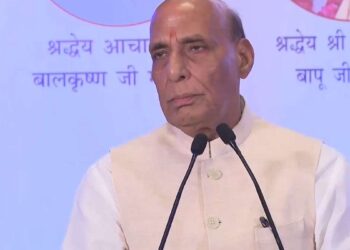'The people of the country will remain as they want', Rajnath Singh's strict message to Pakistan
