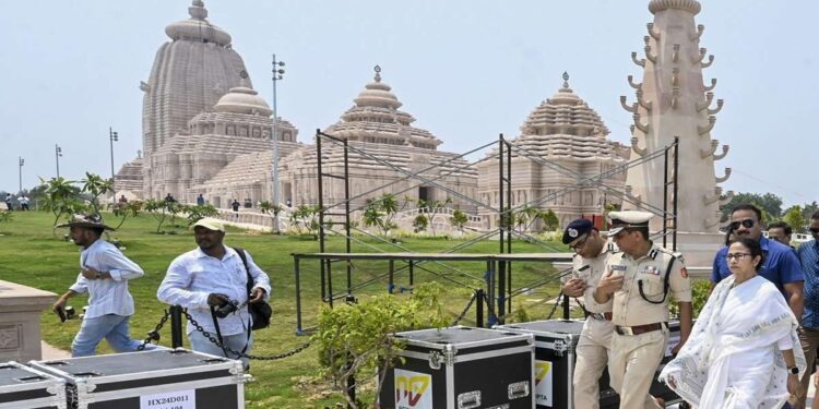 The priests demanded the removal of the word 'Jagannath Dham' from Digha temple, said- Mamta apologized