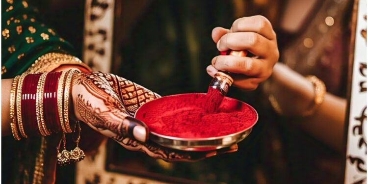 The seeds of this fruit are used to make Sindoor, cultivation is done here