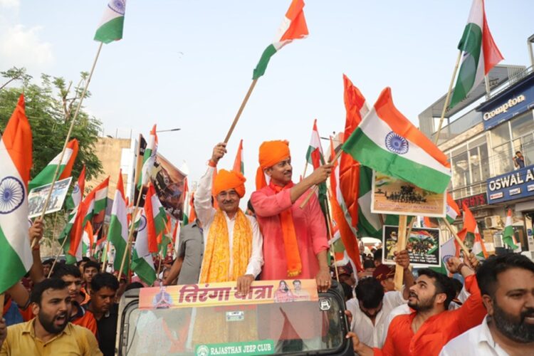 The voice of patriotism echoed in the tricolor journey: the public gathered under the leadership of Colonel Rajyavardhan Rathore in Jhotwara
