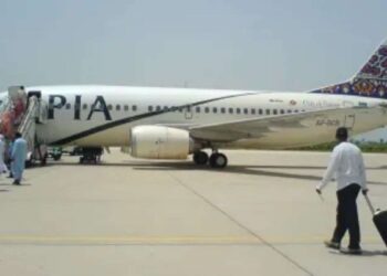 Then Pakistan is opening aircraft with the intention of avoiding India's attack under the guise of civilians