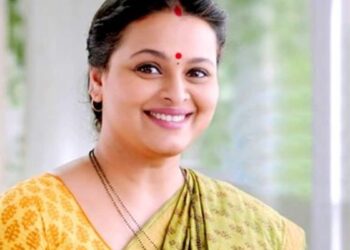 These Bollywood actress became corona positive, you should also be cautious, know what to keep