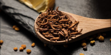 This magical herb is found in the Himalayan forests, effective in enhancing beauty