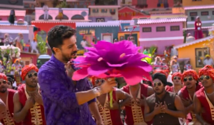 This super flop film made for Rs 450 crore, hit after OTT release, two superstars were not able to save together