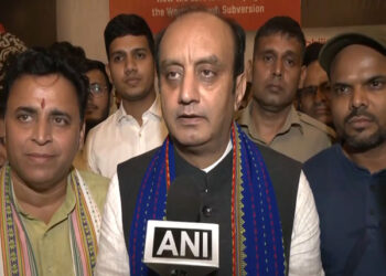 Those who saw the truth in the journeys of Hamas and Hizbullah, they see politics in the tricolor journey: Sudhanshu Trivedi