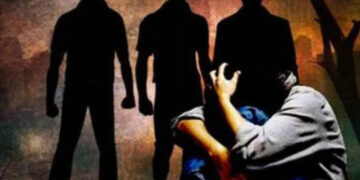 Three friends gang -raped teenager in a moving car, Saheli threw Saheli in Meerut to protest