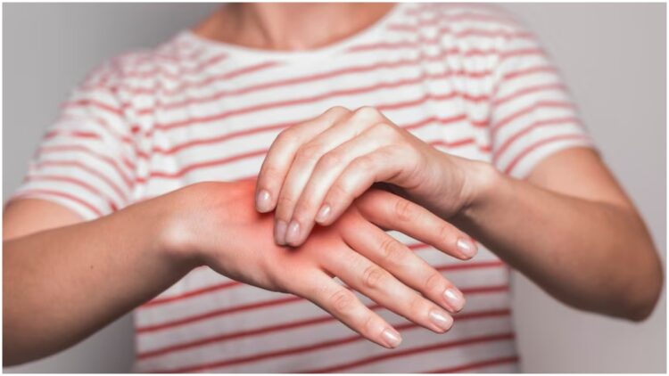 Tingling in hands and feet feels all day, adopt home recipe to get rid of