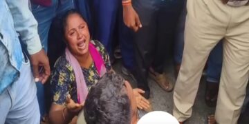 Truck crushed 4 year old girl during traffic police checking, 3 ASI suspended