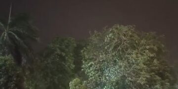 VIDEO: Delhi-NCR rains with severe thunderstorms, hailstorms, clouds also rained in UP