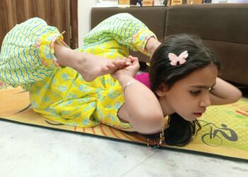 Vanya Sharma became the youngest Global Yoga icon, set 12th world record