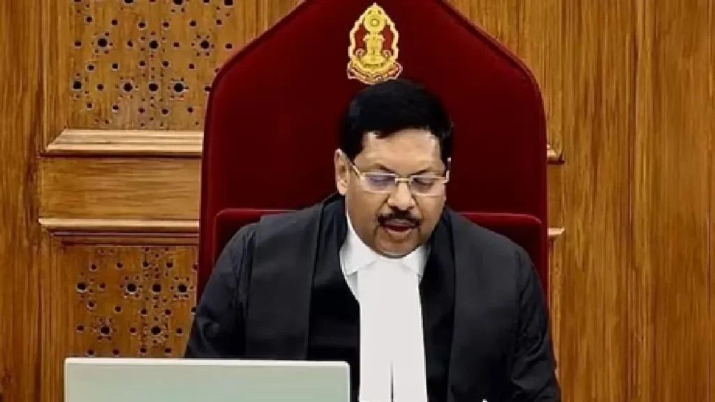Waqf Amendment Act Case Hearing in Supreme Court: Until no concrete case comes up, the court cannot interfere, CJI BR Gawai's important comment in Waqf law case, Unless a very strong case is presented, the court cannoting of cji Br Gavai in Waqf Law Case