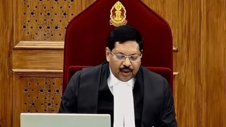 Waqf Amendment Act Case Hearing in Supreme Court: Until no concrete case comes up, the court cannot interfere, CJI BR Gawai's important comment in Waqf law case, Unless a very strong case is presented, the court cannoting of cji Br Gavai in Waqf Law Case
