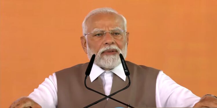 Wherever enemy is, Hawk will be given .... Modi's attack on Pakistan in Kanpuriya style