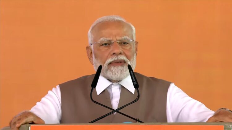 Wherever enemy is, Hawk will be given .... Modi's attack on Pakistan in Kanpuriya style