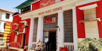 Women can earn good returns by investing in these savings schemes of Post Office