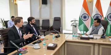 Alan Musk's company Starlinks licensed to start satellite internet services in India