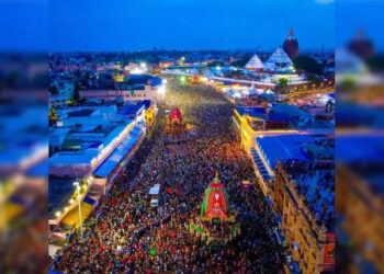 A stampede near Prabhu Balabhadra's chariot in Puri's Jagannath Rath Yatra! One killed, 600 devotees injured