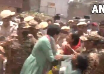 Aam Aadmi Party claims, Atishi was detained from Kalkaji JJ Cluster; Police refused