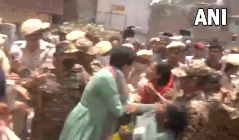 Aam Aadmi Party claims, Atishi was detained from Kalkaji JJ Cluster; Police refused