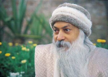 ओशो के अनुसार अहंकार का त्याग क्यों असंभव है? इस लाइफ चेंजिंग वीडियो में जाने कैसे आत्मबोध से ही इसपर पा सकते है नियंत्रण 