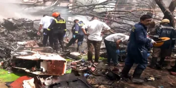 Ahmedabad Plane Crash: No one is expected to escape in Ahmedabad plane crash, DNA samples sought from relatives of passengers, no one is expected to survive the ahmedabad plane crash, relatives of passengers asked for dna samples