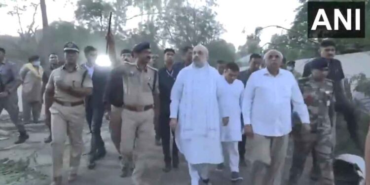 Ahmedabad aircraft crash: Amit Shah took stock of the accident site, the hospital reached to meet the injured