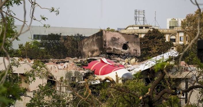 Ahmedabad plane crash: 220 dead were identified, 202 bodies were handed over to family members